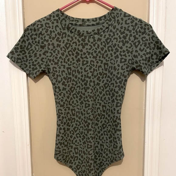 American Eagle Bodysuit - Picture 1 of 2